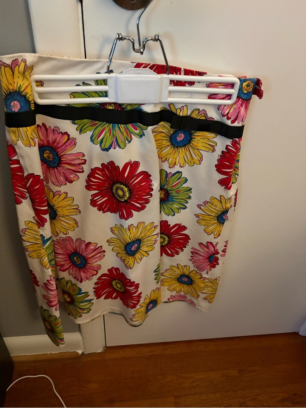 Cream Skirt with Multicolor Daisy Print